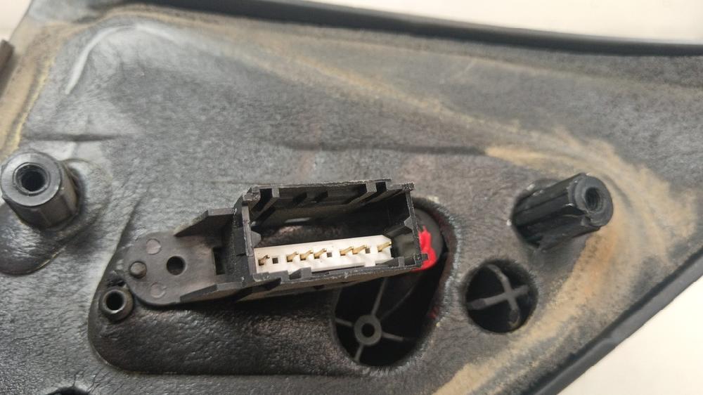 RETROVISOR IZQUIERDO RENAULT CLIO 1.2 MT 75CV
