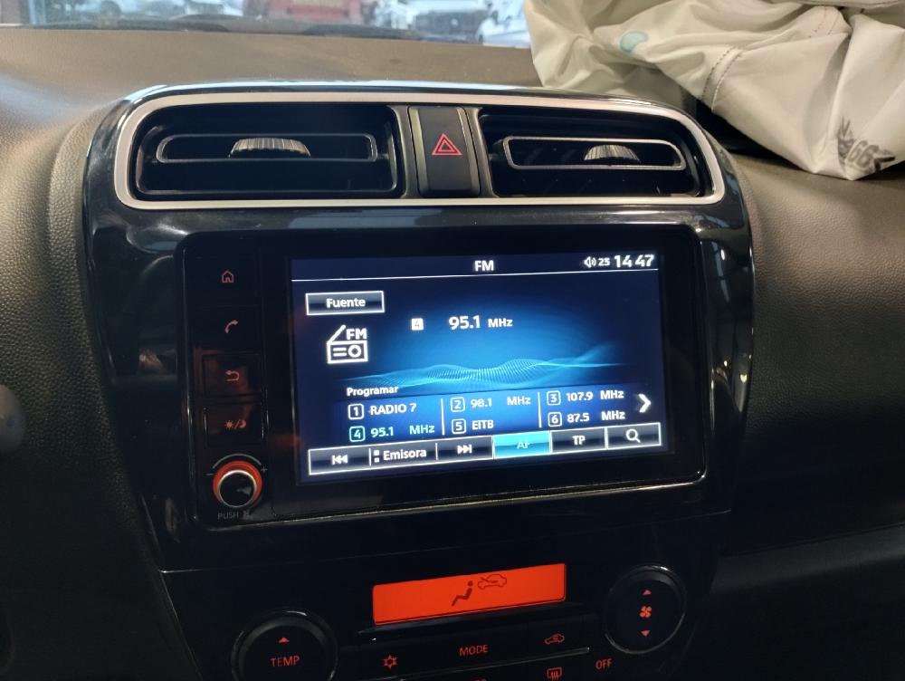 MANETA INTERIOR DELANTERA IZQUIERDA MITSUBISHI SPACE STAR 2022 1.2 MT 80CV | 59KW