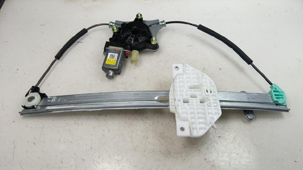 ELEVALUNAS DELANTERO DERECHO KIA STONIC 1.0 GDI MT 120CV | 88KW