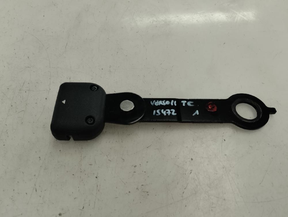 ANCLAJE CINTURON TRASERO CENTRAL TOYOTA VERSO 1.6 MT 133CV