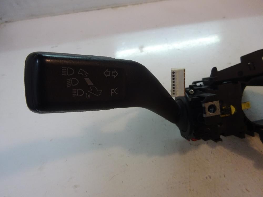 MANDO MULTIFUNCION VOLKSWAGEN CADDY 1.6 TDI 5 MT 102CV