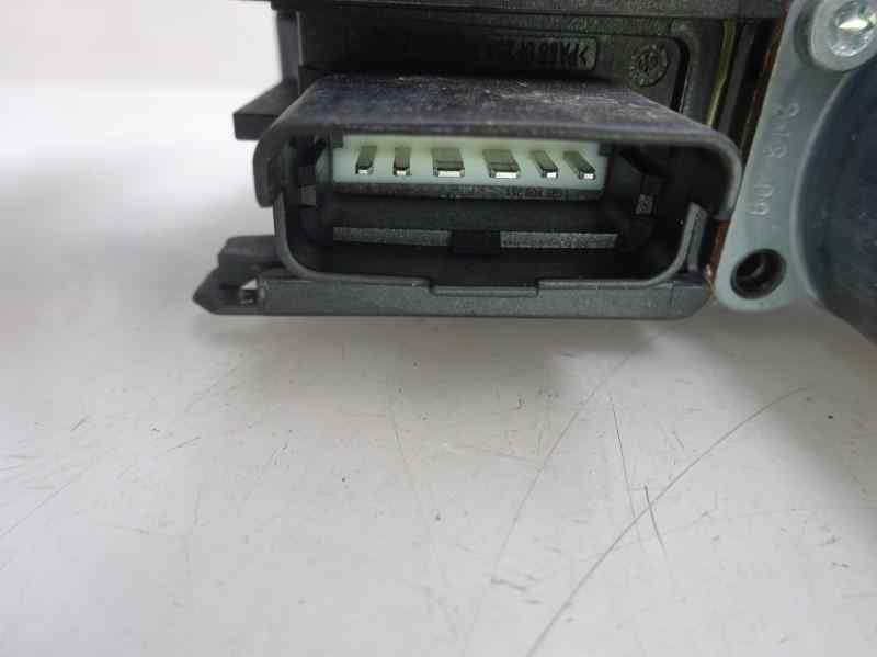 ELEVALUNAS TRASERO IZQUIERDO CITROEN C4 1.6 HDI MT 90CV