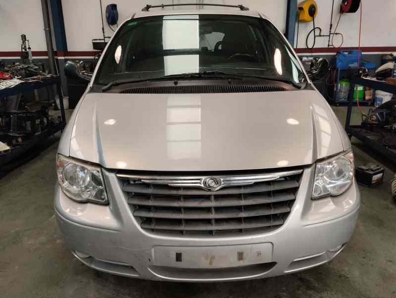CHRYSLER VOYAGER 2000 2.5 D MT 143CV