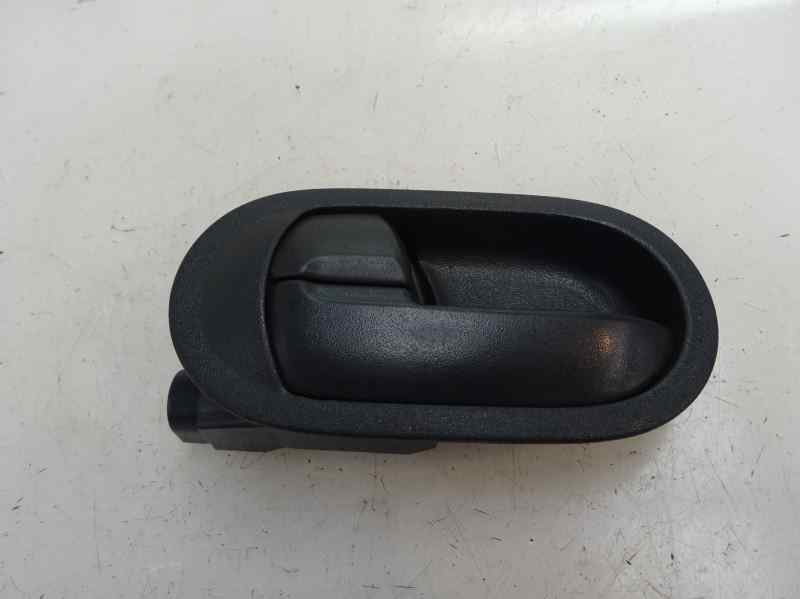 MANETA INTERIOR DELANTERA IZQUIERDA MITSUBISHI COLT 1.5 MT 95CV | 70KW
