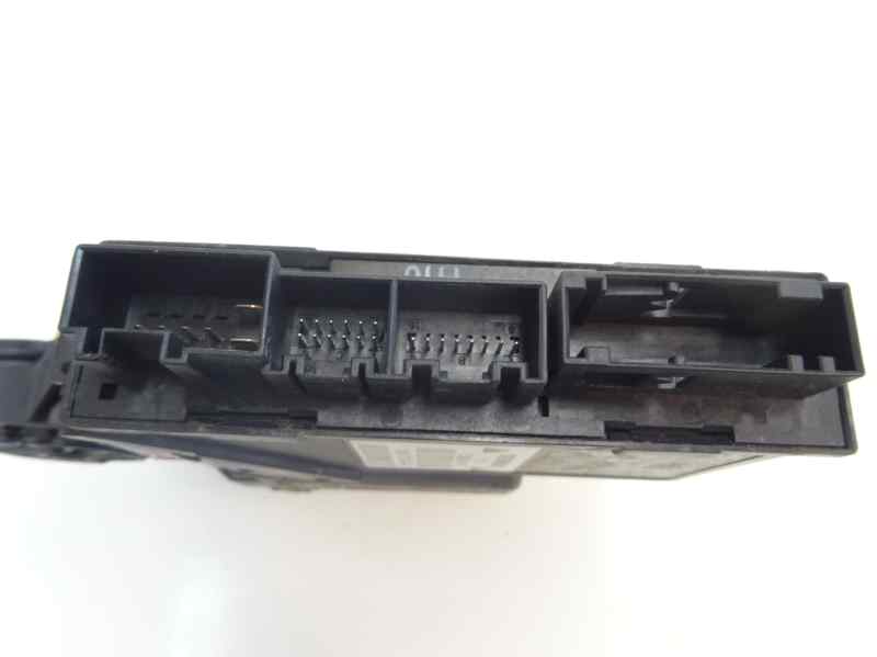 MOTOR ELEVALUNAS TRASERO IZQUIERDO AUDI A4 2001 1.9 TDI 6MT 130CV