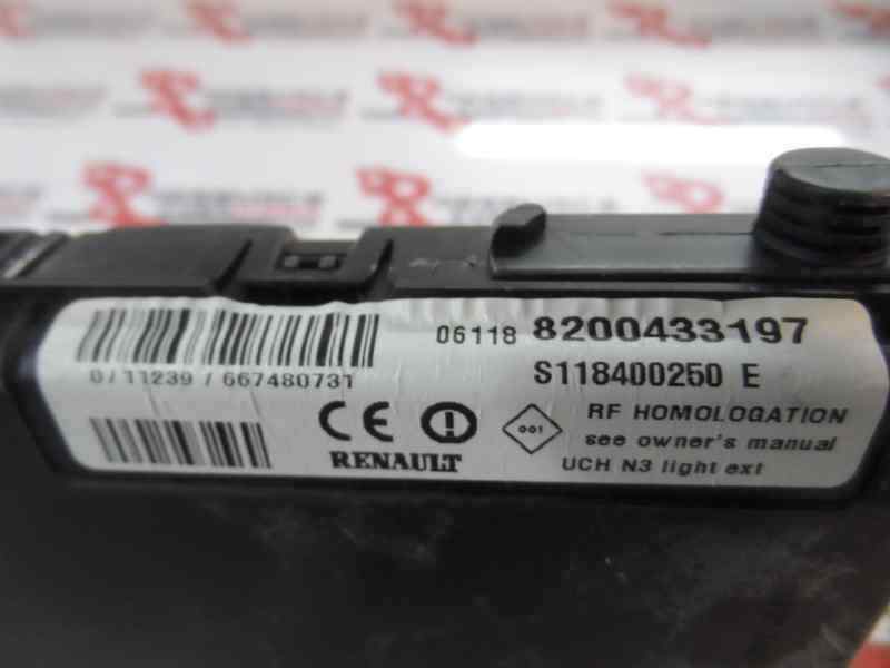 CAJA RELES FUSIBLES RENAULT SCENIC 1.9 DCI MT 130CV