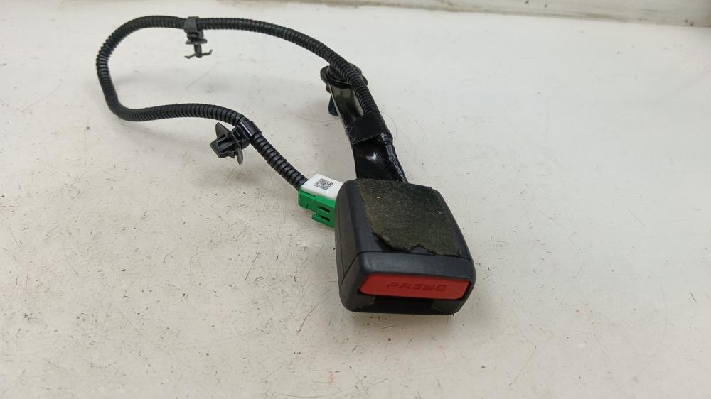 ANCLAJE CINTURON DELANTERO IZQUIERDO HYUNDAI I20 1.0 AMT 100CV | 74KW