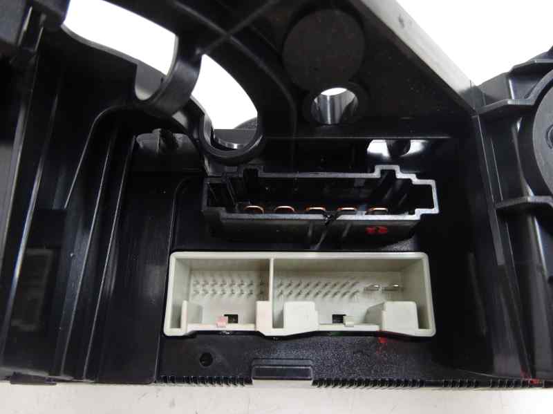 MANDO CALEFACCION AIRE ACONDICIONADO VOLKSWAGEN GOLF 1.4 MT 75CV