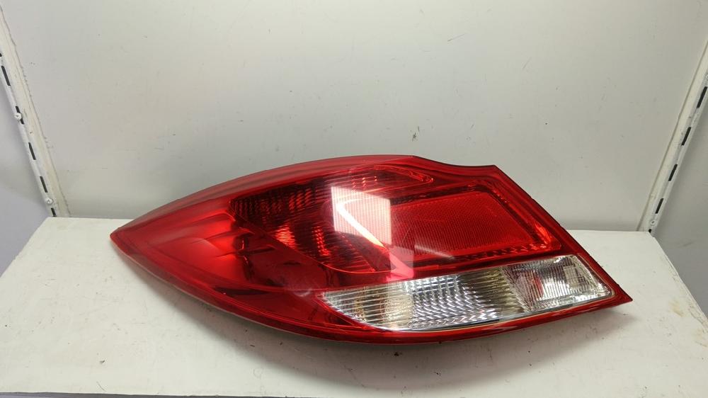 PILOTO TRASERO IZQUIERDO OPEL INSIGNIA 2.0 CDTI MT 130CV