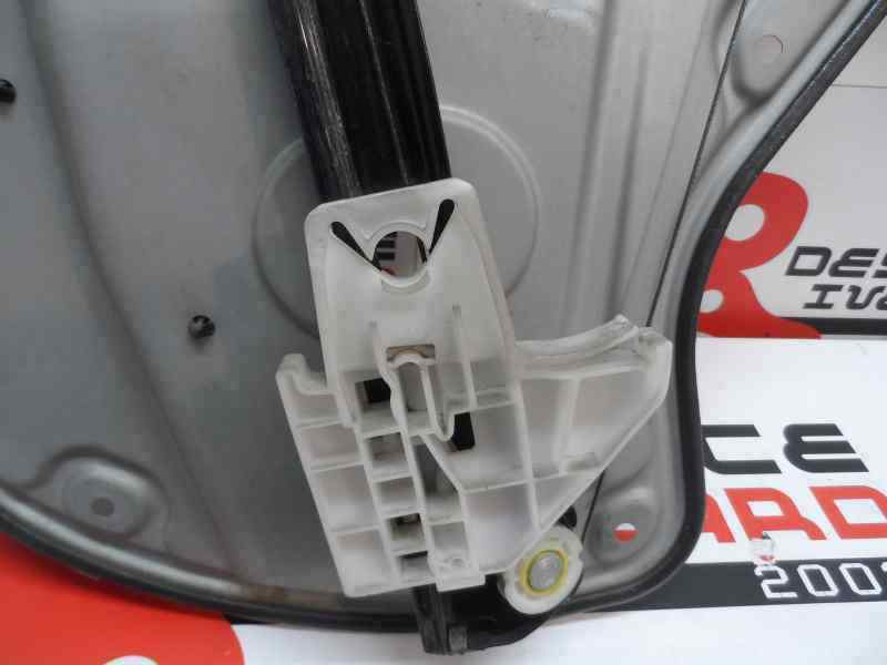 ELEVALUNAS TRASERO DERECHO SKODA OCTAVIA 1.6 MT 102CV | 75KW