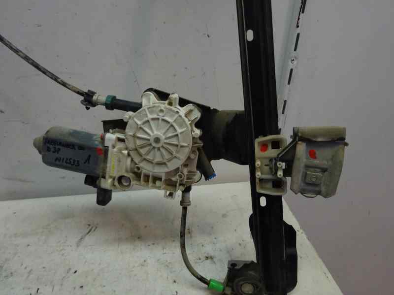 ELEVALUNAS DELANTERO DERECHO LAND ROVER FREELANDER 2.0 DI MT 98CV