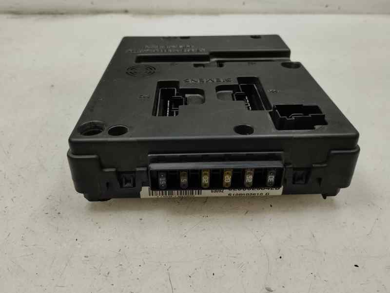CAJA RELES FUSIBLES RENAULT SCENIC 1.9 DTI MT 80CV