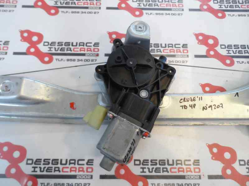 ELEVALUNAS TRASERO DERECHO CHEVROLET CRUZE 1.6 MT 113CV