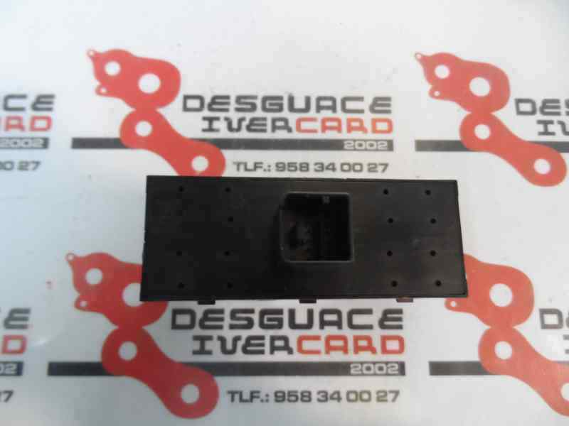 MANDO ELEVALUNAS DELANTERO IZQUIERDO SEAT LEON 1.6 MT 102CV | 75KW