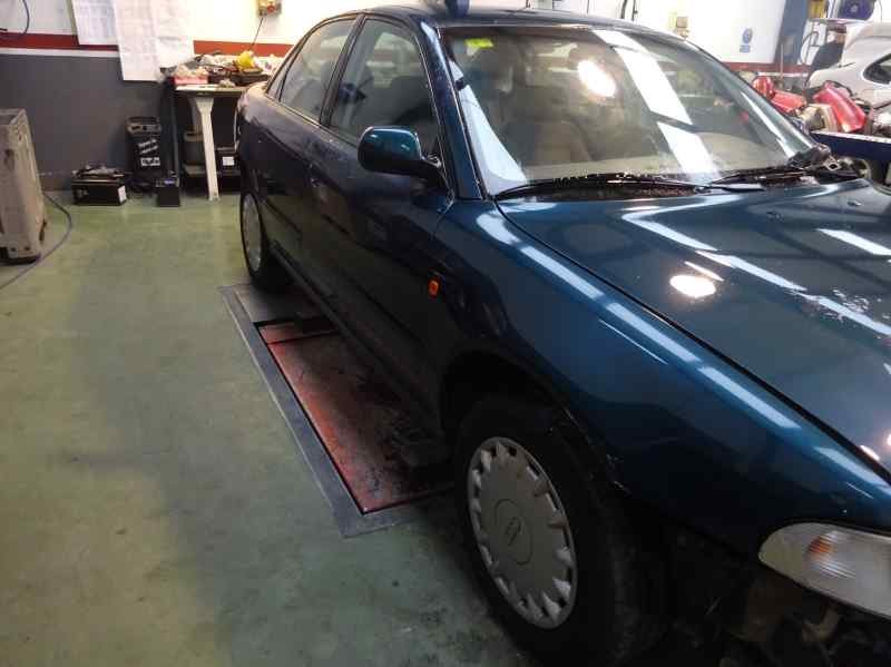 FARO DERECHO AUDI A4 1996 1.8 T MT 150CV | 110KW