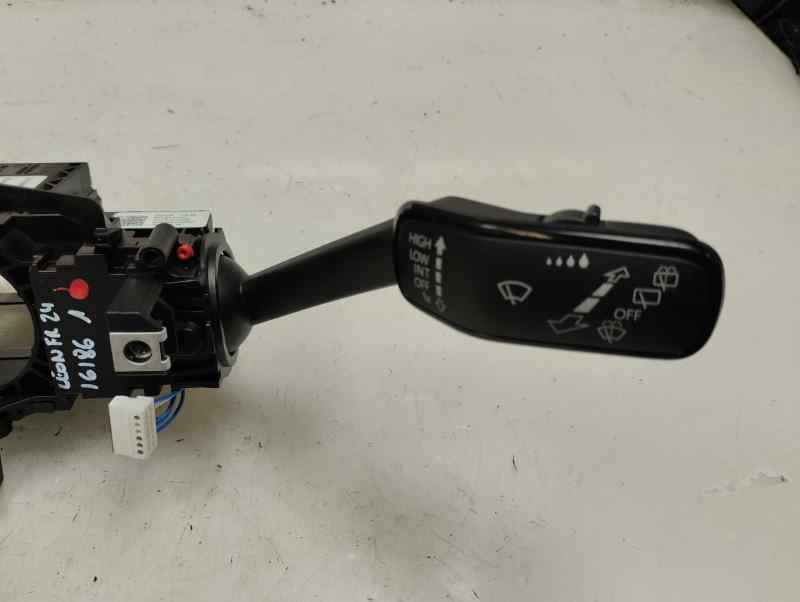 MANDO MULTIFUNCION SEAT LEON 1.0 115CV MT
