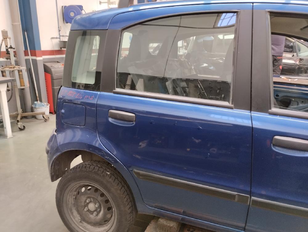 PUERTA TRASERA DERECHA FIAT PANDA 1.2 AMT 60CV