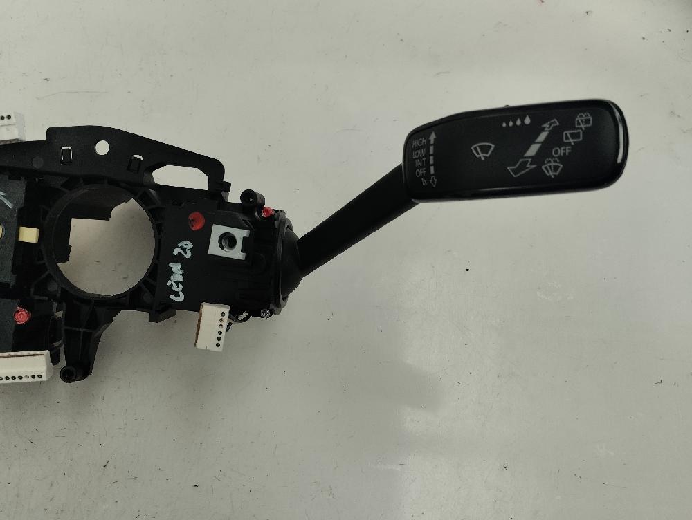 MANDO MULTIFUNCION SEAT LEON 2020 1.5 130CV MT