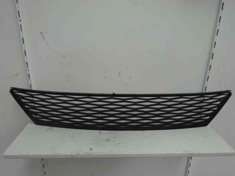 REJILLA PARAGOLPES CENTRAL SEAT IBIZA 1.6 TDI MT 105CV