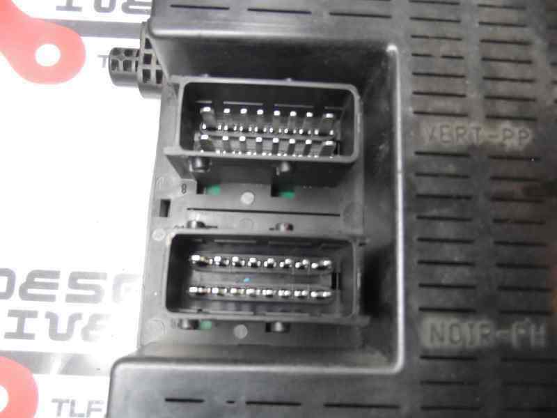 CAJA RELES FUSIBLES CITROEN XSARA 2002 1.9 D MT 71CV