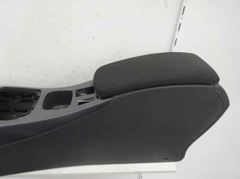 APOYABRAZOS CENTRAL RENAULT LAGUNA 2.0 DCI FAP MT 150CV