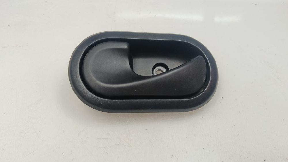 MANETA INTERIOR DELANTERA IZQUIERDA DACIA SANDERO 1.6 MPI MT 87CV