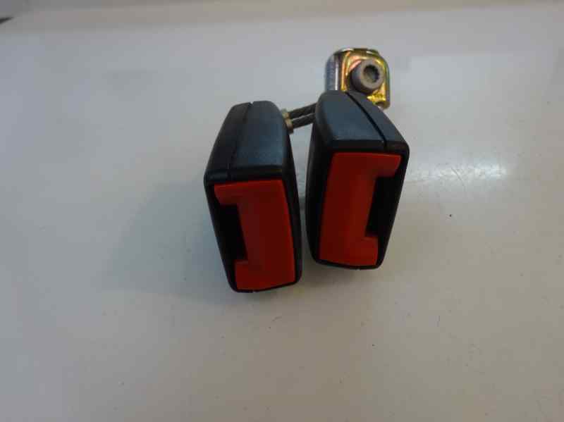 ANCLAJE CINTURON TRASERO IZQUIERDO VOLKSWAGEN JETTA 1.9 TDI BLUEMOTION MT 105CV