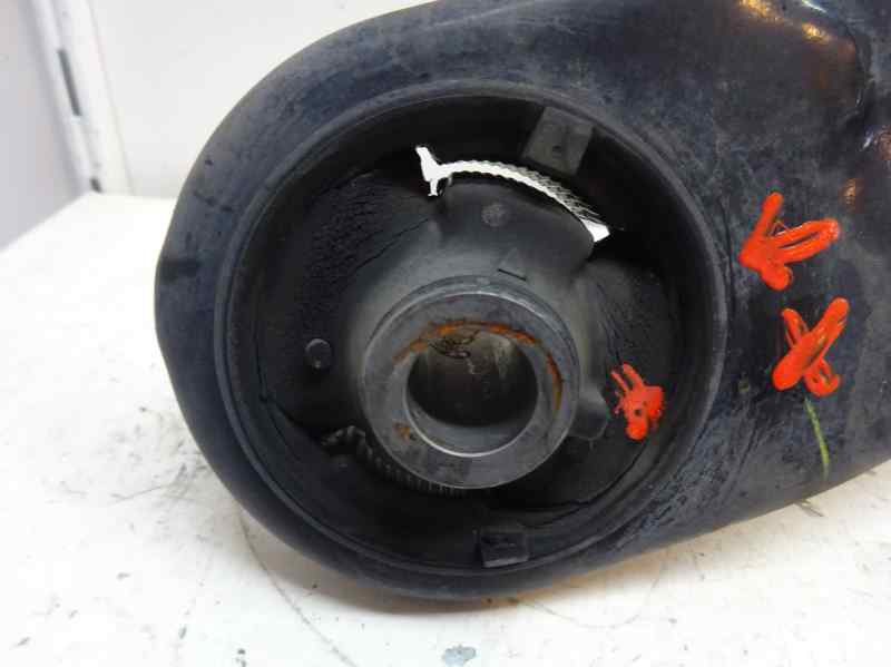 BRAZO SUSPENSION INFERIOR DELANTERO IZQUIERDO TOYOTA PRIUS 1.8CVT 99CV