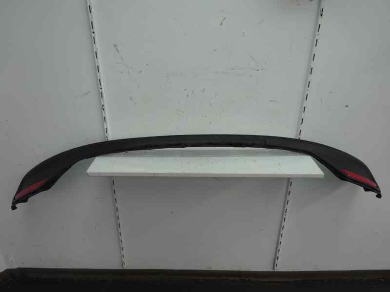 MOLDURAS TRASERAS KIA CEED 1.6 MT 129CV | 95KW