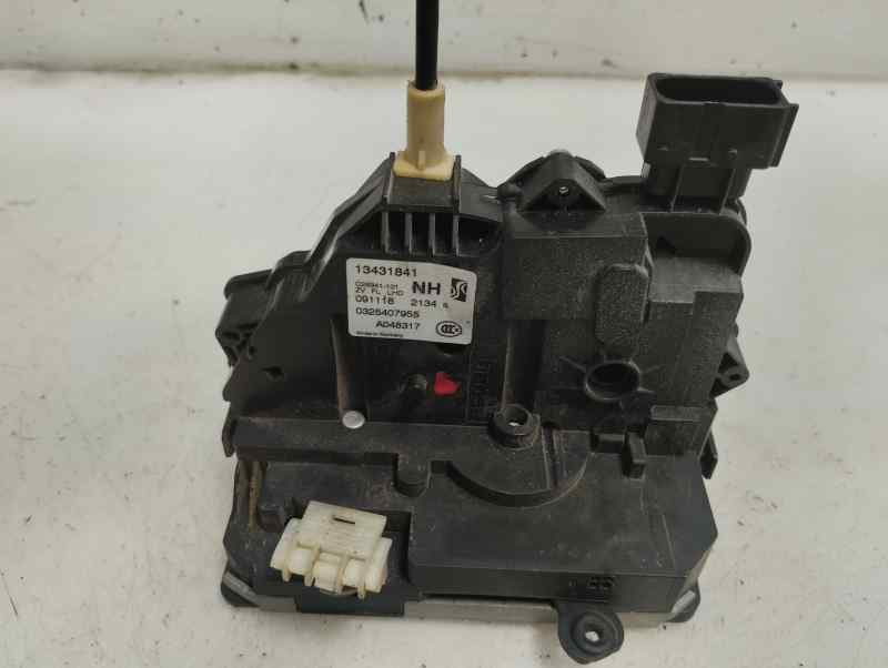 CERRADURA PUERTA DELANTERA IZQUIERDA OPEL CORSA 1.4 MT 90CV | 66KW