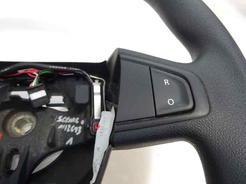 VOLANTE RENAULT SCENIC 1.5 DCI MT 106CV