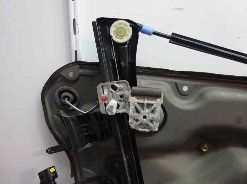 ELEVALUNAS DELANTERO DERECHO VOLKSWAGEN GOLF 2002 1.9 TDI MT 100CV