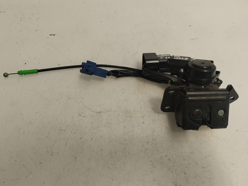 CERRADURA MALETERO PORTON TOYOTA COROLLA 1.6 MT 110CV | 81KW