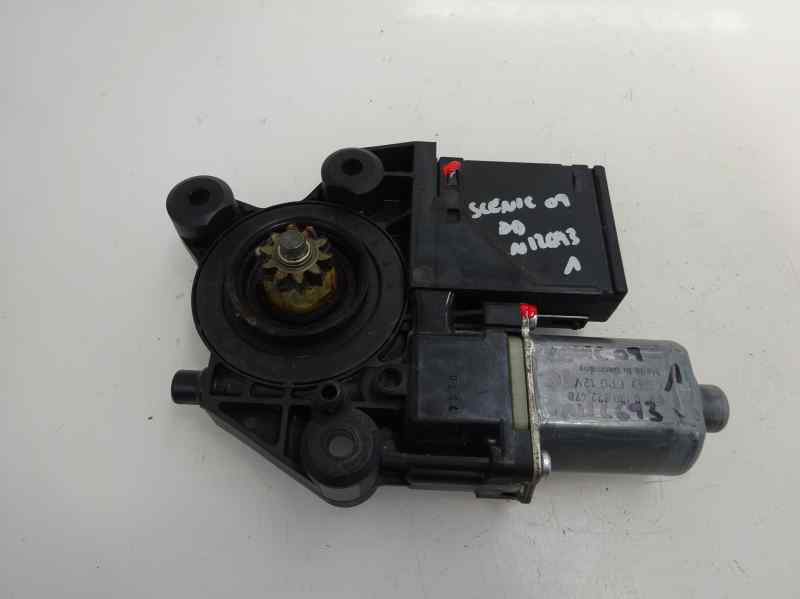 MOTOR ELEVALUNAS DELANTERO DERECHO RENAULT SCENIC 1.5 DCI MT 106CV