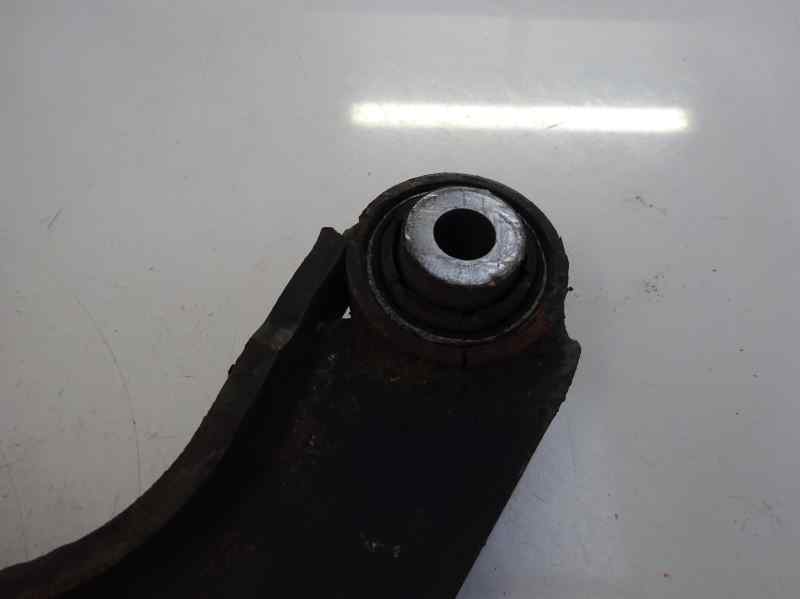 BRAZO SUSPENSION SUPERIOR TRASERO DERECHO VOLKSWAGEN GOLF 2004 1.4 MT 75CV