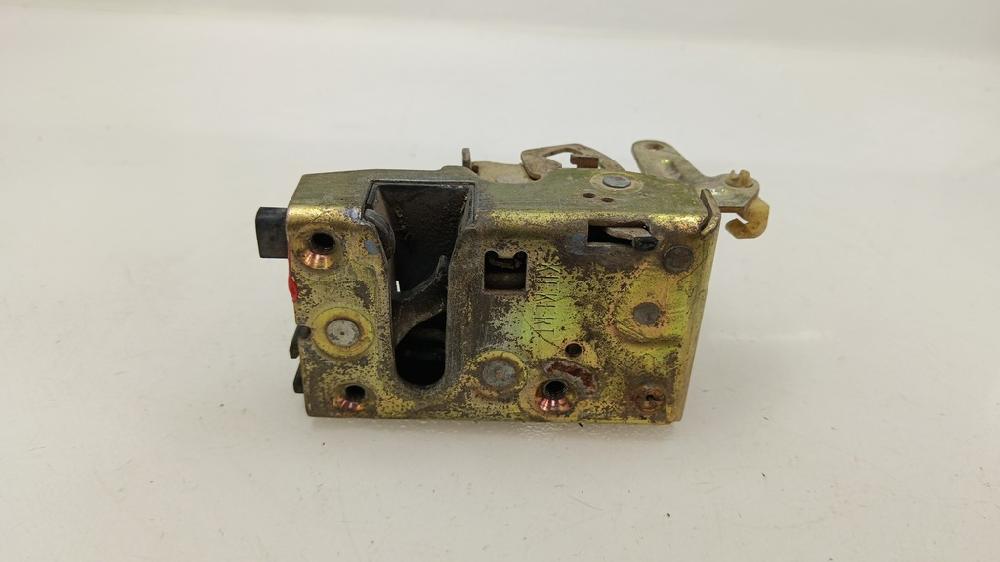 CERRADURA PUERTA TRASERA DERECHA PEUGEOT 205 1.8 MT 60CV | 44KW