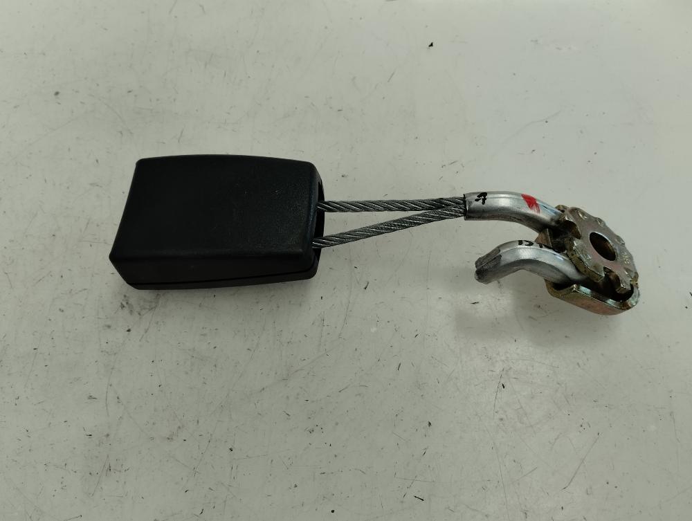 ANCLAJE CINTURON TRASERO DERECHO AUDI A4 2.0 TDI MT 140CV | 103KW