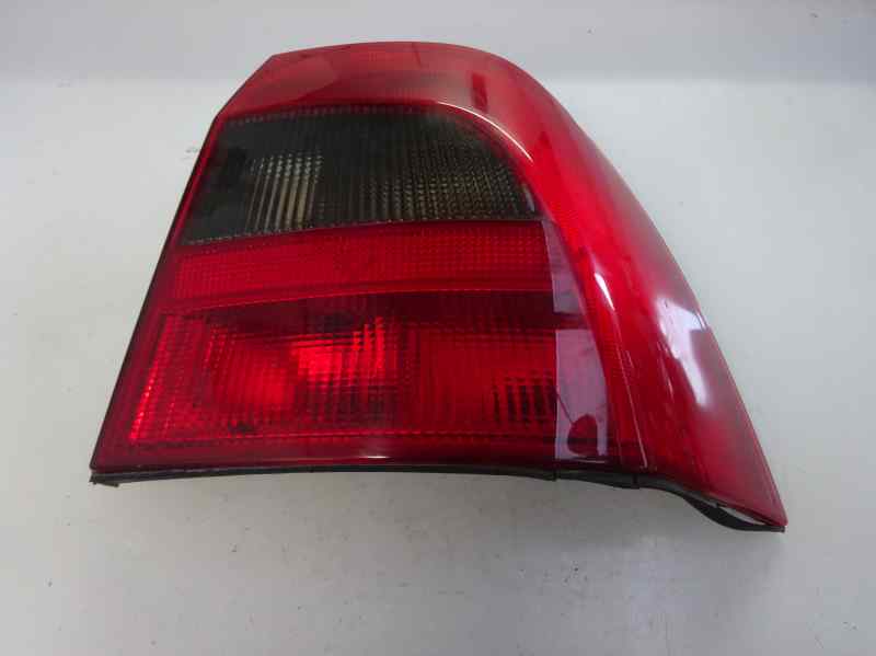 PILOTO TRASERO DERECHO OPEL VECTRA 2.0 DTI MT 101CV
