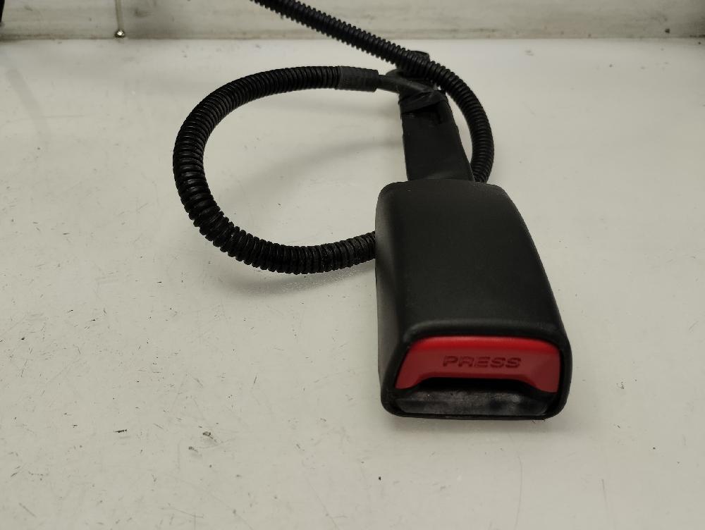 ANCLAJE CINTURON DELANTERO IZQUIERDO HYUNDAI I10 1.0 MT 67CV | 49KW