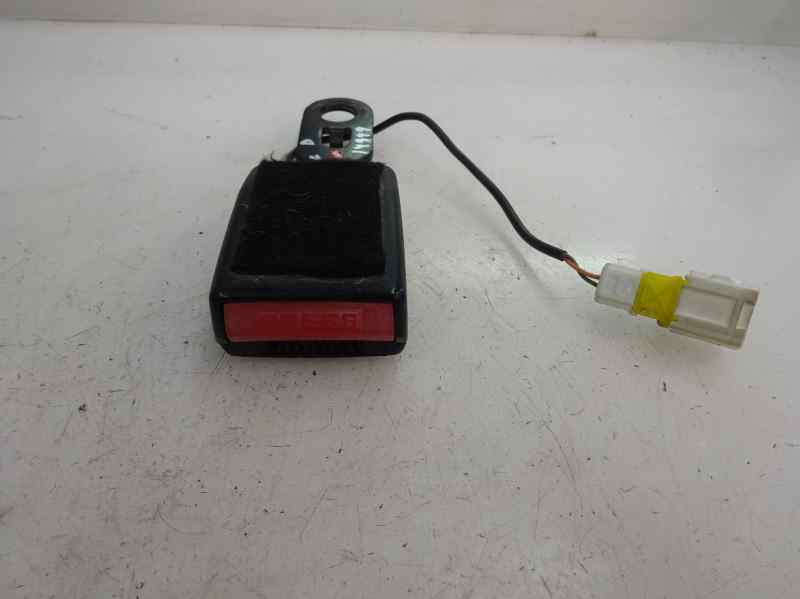 ANCLAJE CINTURON DELANTERO DERECHO PEUGEOT 207 1.4 MT 88CV