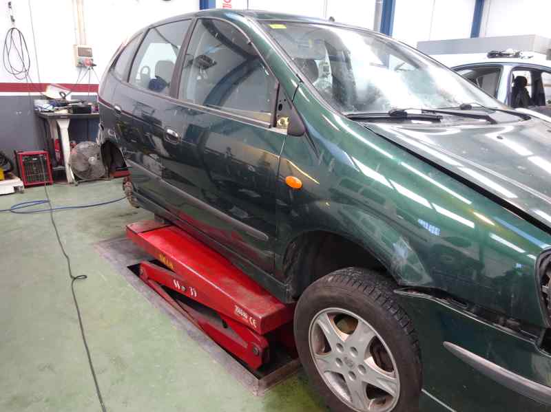 MANDO ELEVALUNAS DELANTERO IZQUIERDO NISSAN ALMERA TINO 2.2 TD MT 112CV