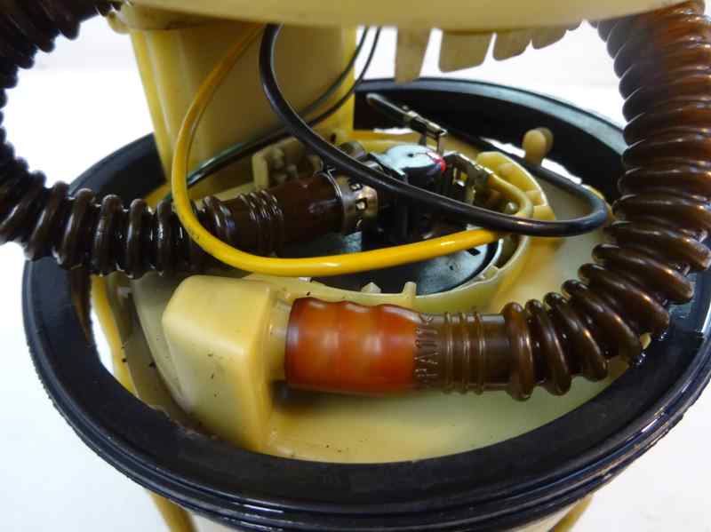 BOMBA COMBUSTIBLE VOLKSWAGEN POLO 1.4 MT 60CV | 44KW