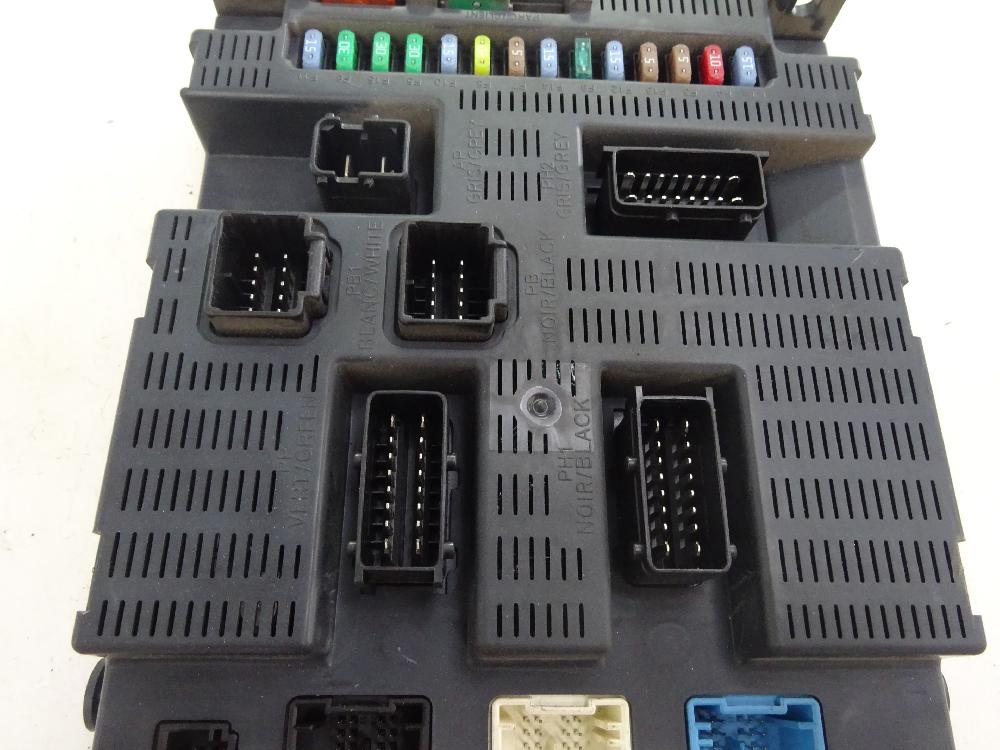 CAJA RELES FUSIBLES CITROEN C4 2008 1.6 HDI MT 90CV