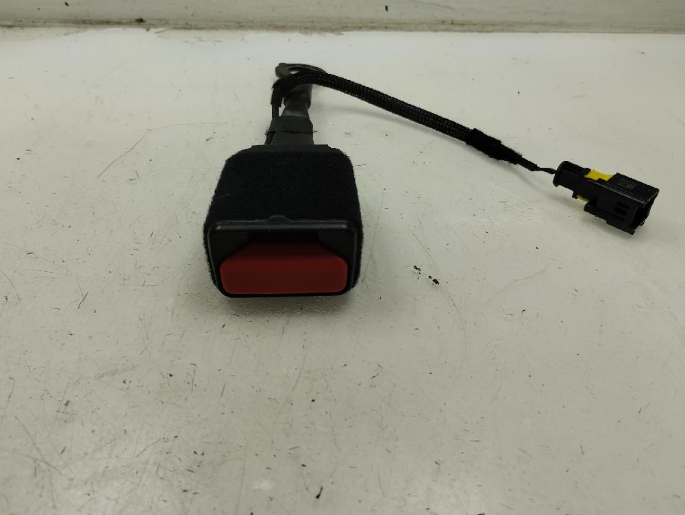 ANCLAJE CINTURON DELANTERO IZQUIERDO OPEL CORSA 1.2 MT 100CV | 74KW