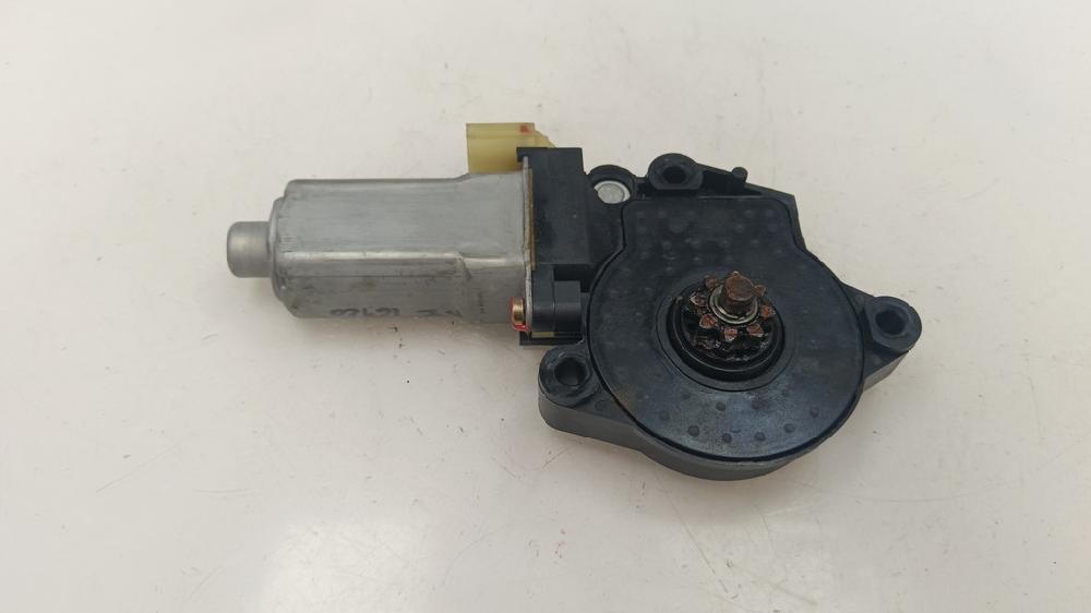 MOTOR ELEVALUNAS DELANTERO IZQUIERDO KIA CERATO OTROS