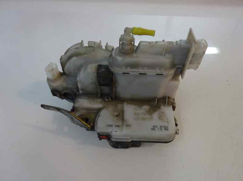 CERRADURA PUERTA DELANTERA DERECHA VOLKSWAGEN GOLF 1996 1.9 D MT 64CV | 48KW
