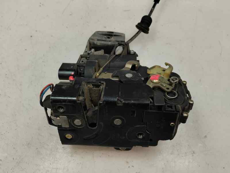 CERRADURA PUERTA DELANTERA DERECHA VOLKSWAGEN GOLF 1.9 TDI 4MOTION MT 100CV