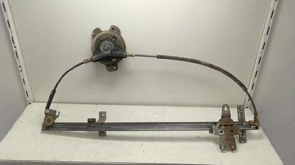 ELEVALUNAS DELANTERO DERECHO NISSAN VANETTE 2.3 D 75CV