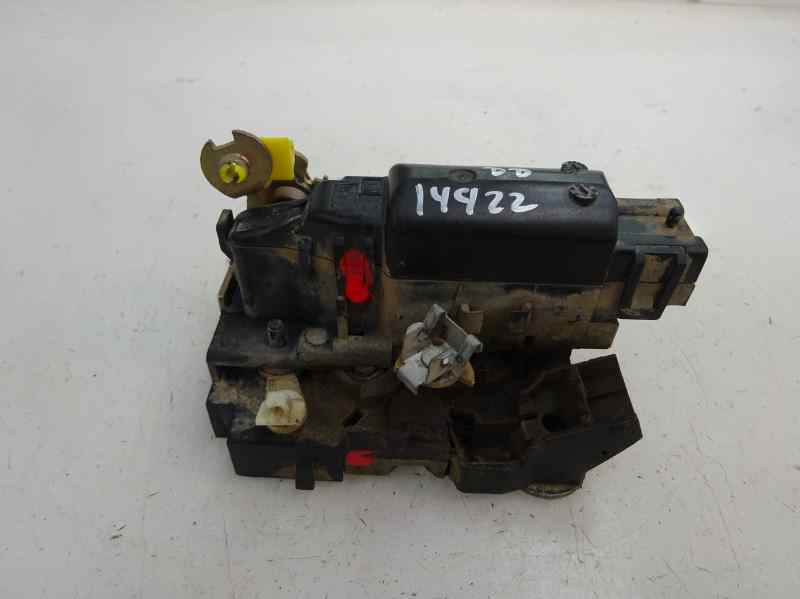 CERRADURA PUERTA DELANTERA DERECHA RENAULT KANGOO 1.5 DCI MT 68CV | 50KW