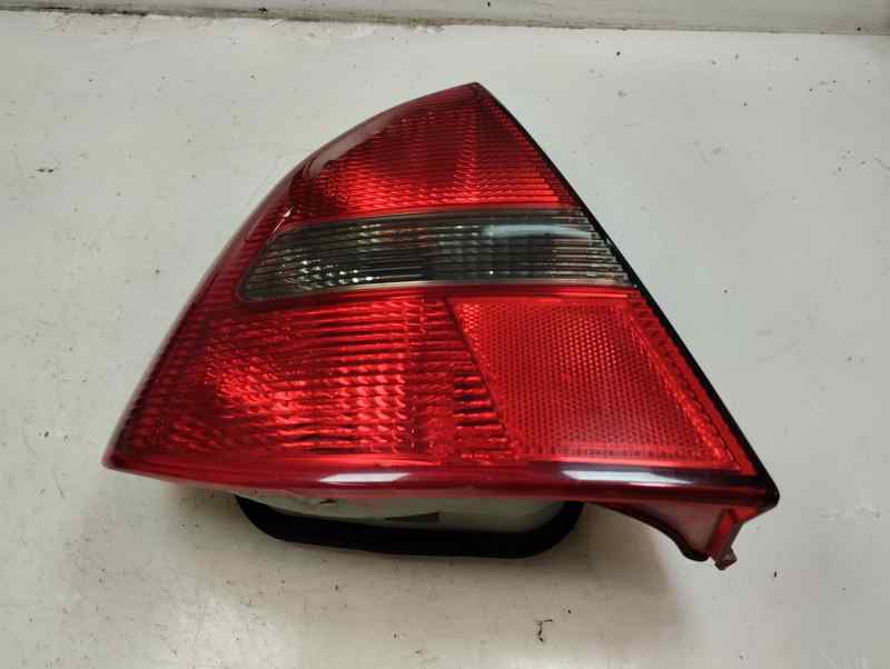PILOTO TRASERO IZQUIERDO MITSUBISHI CARISMA 1.9 DI-D MT 115CV | 85KW